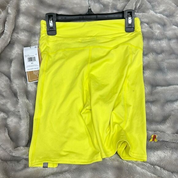 Volcom | Women's Lived in Bike Shorts, Lime Green, Size XS - Picture 3 of 3